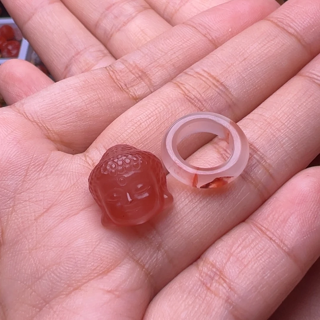 修***心南红玛瑙未镶嵌珠宝奇石