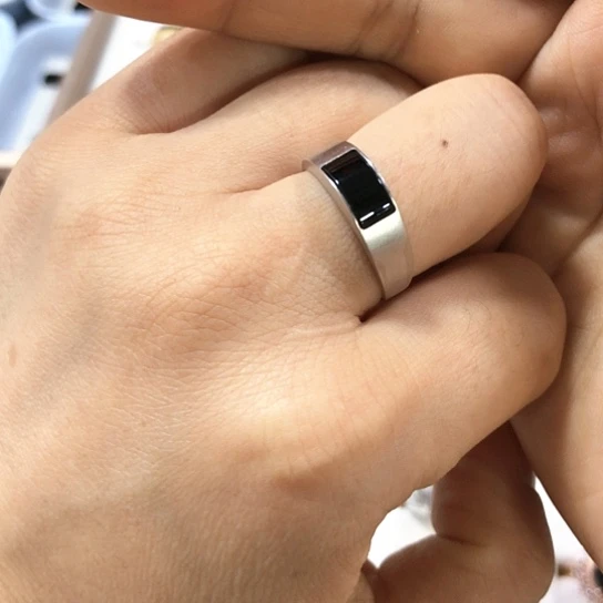 翡翠戒指18K金镶嵌G*h缅甸天然A货翡翠