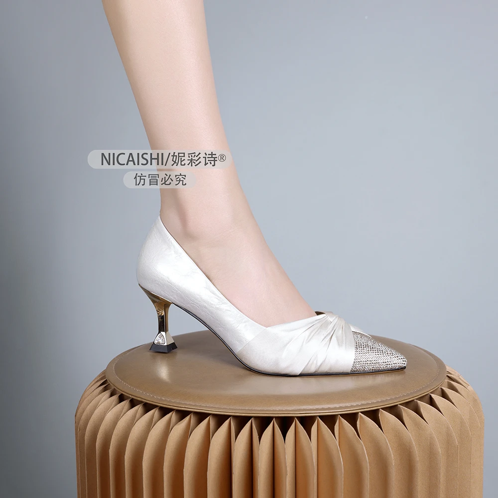 2025年新款法式轻奢时尚气质细跟尖头浅口配裙子不累脚单鞋女1165