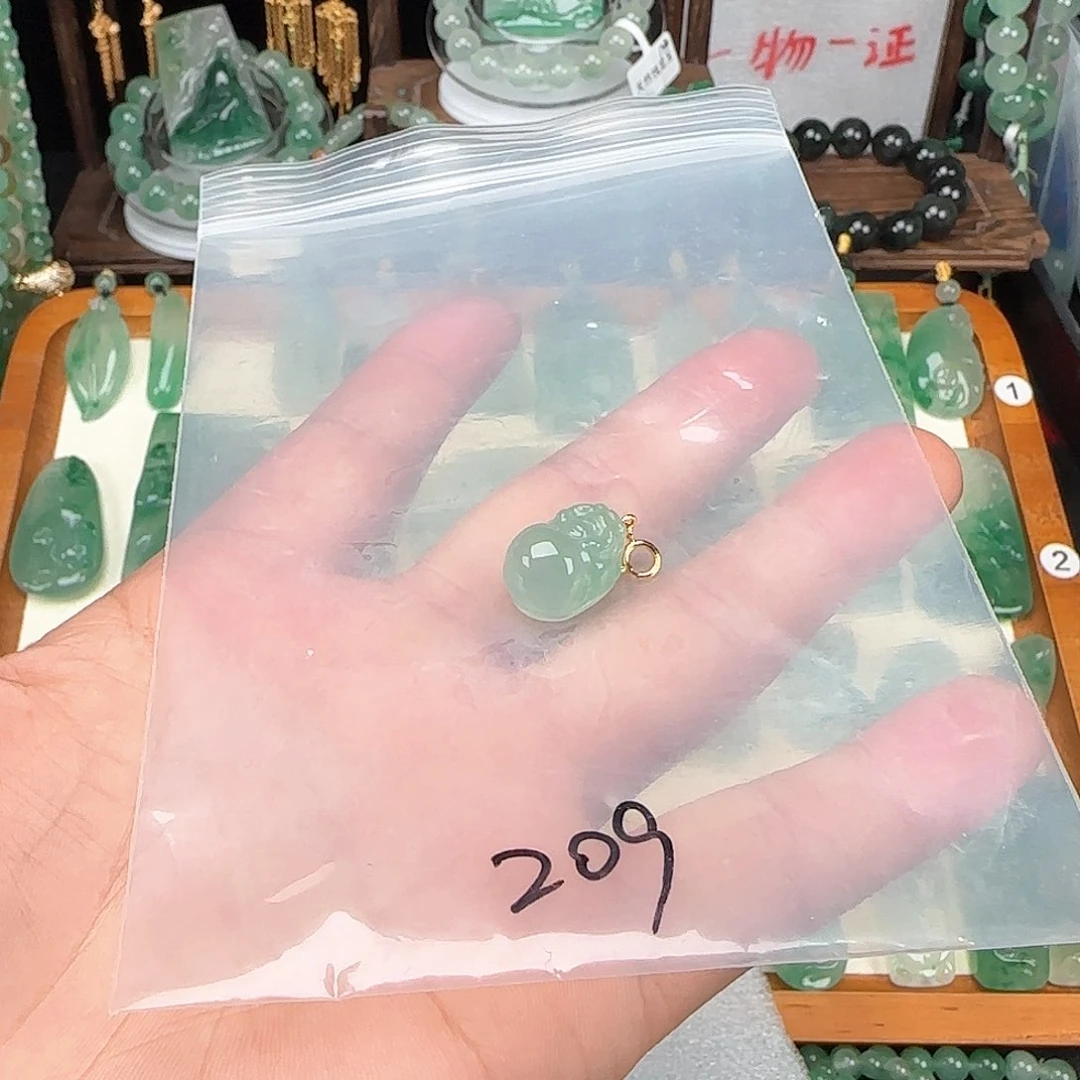 石英质玉颈饰银S925镶嵌可****主