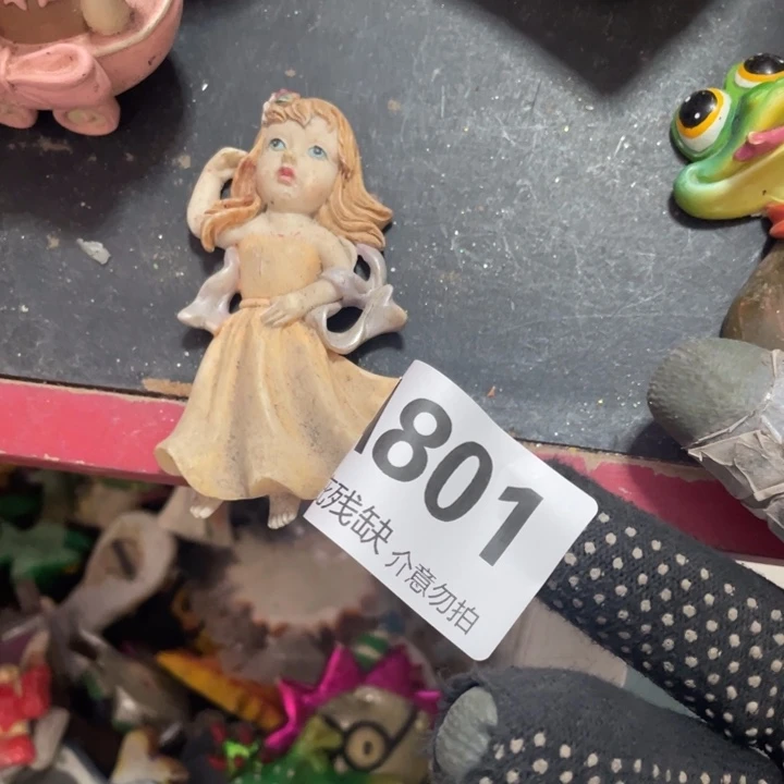 摆件?****孤品老货微瑕瓷