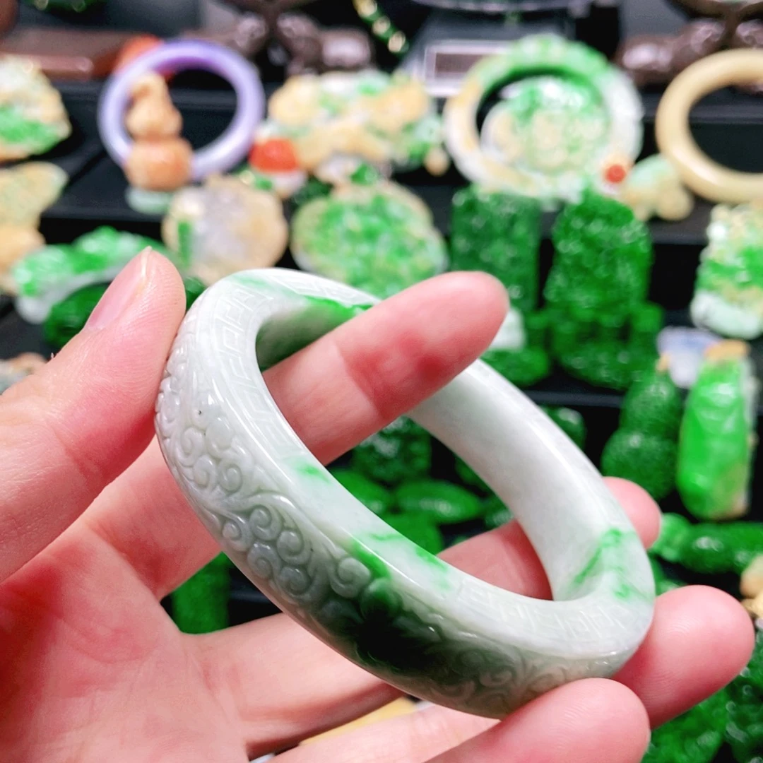 未镶嵌手镯翡翠翡翠手镯