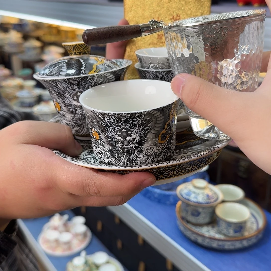 我们的目标是成为一个优秀的人