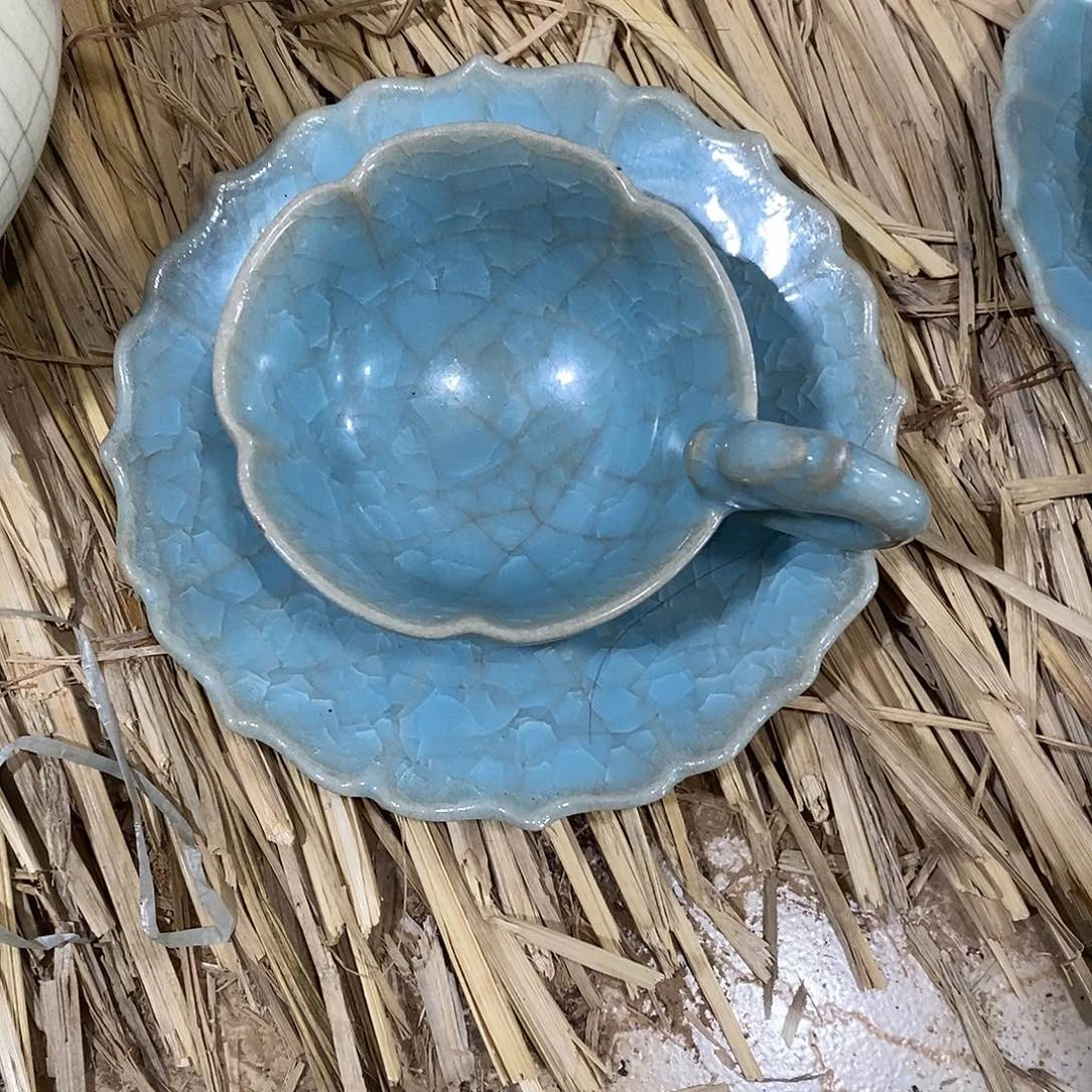 尚***堂瓷片汝窑的一天龙头杯