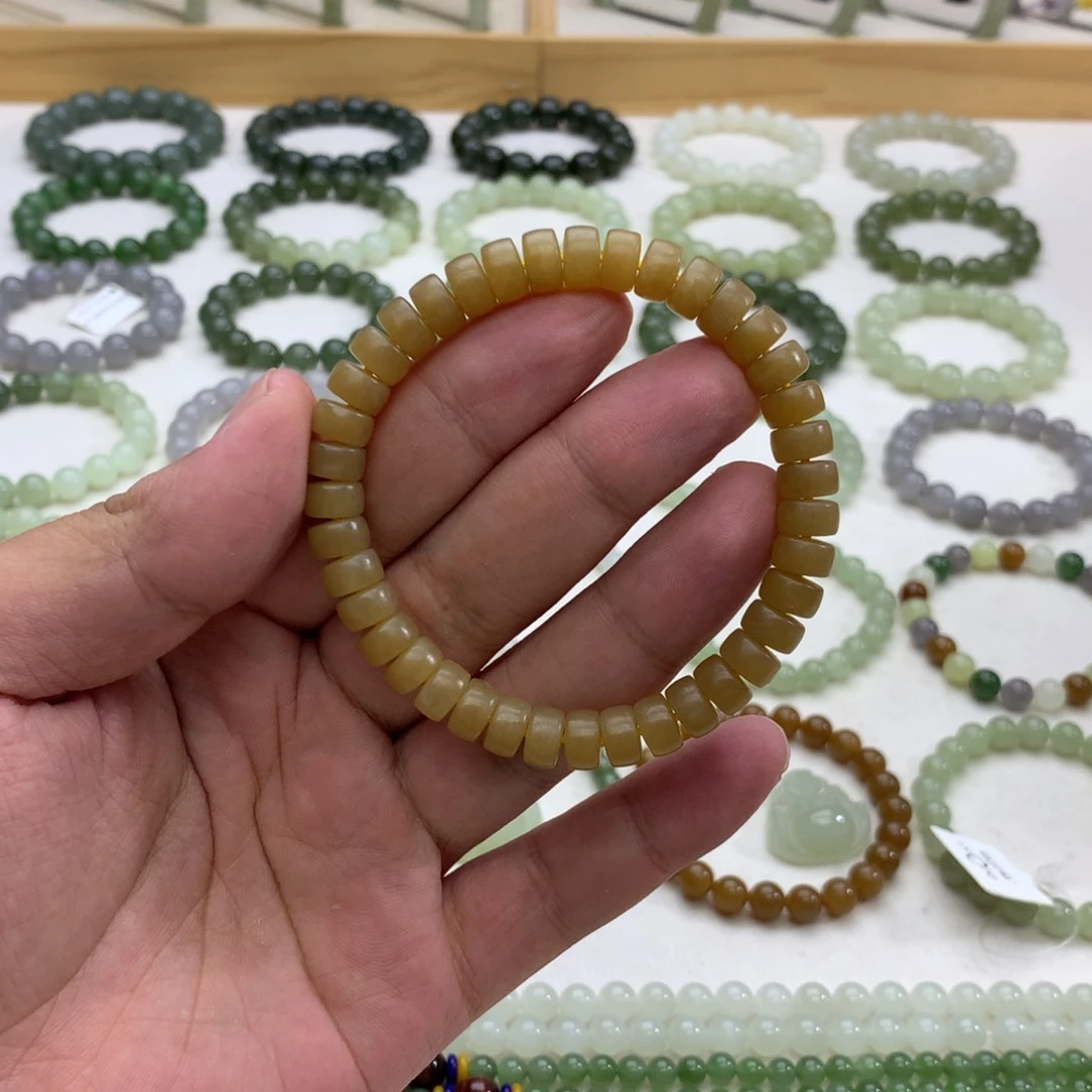 手串未镶嵌和田玉（且末糖药片8.3）