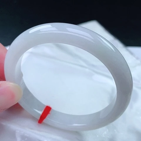 翡翠手镯未镶嵌60号