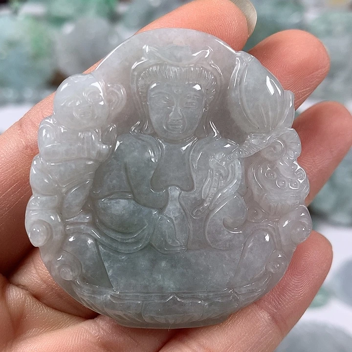 翡翠未镶嵌颈饰观音福利