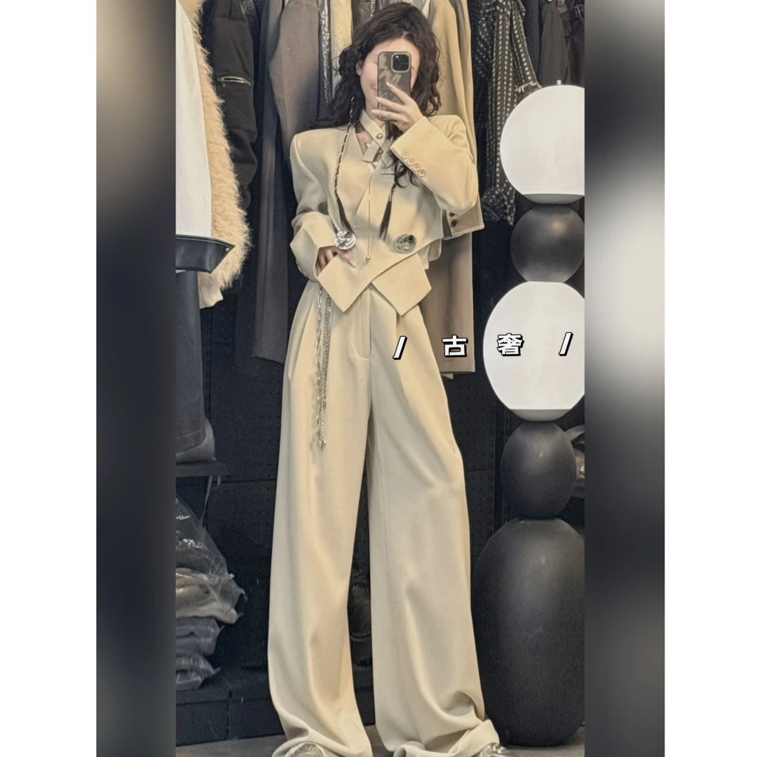 （赠设计款胸针）南油小众设计款西服上衣外套裤子颈带四件套装