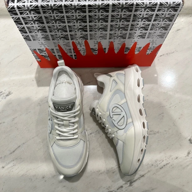 欧货高档斯丹品牌休闲鞋