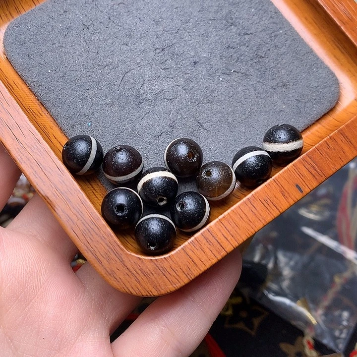 玛瑙/玉髓发其一个未镶嵌