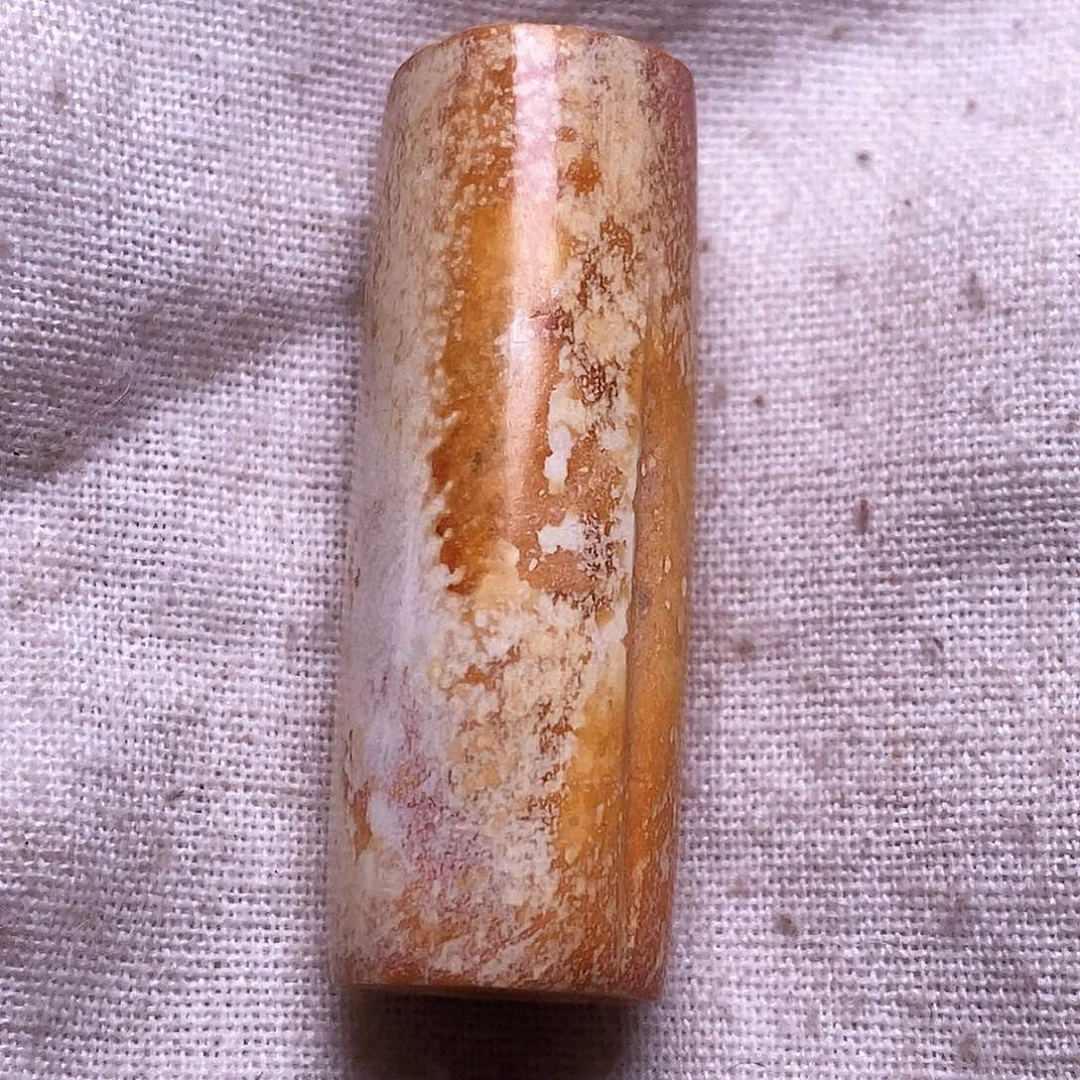 和田玉（糖玉）车挂未镶嵌胡***行