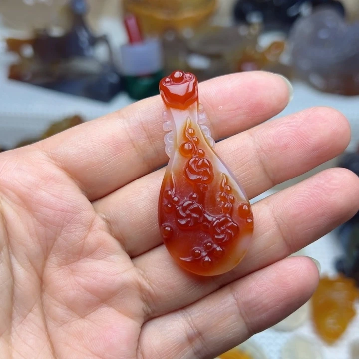 未镶嵌玛瑙/玉髓珠宝奇石