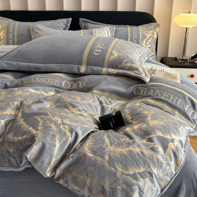 A类牛奶绒四件套冬季加厚保暖珊瑚绒双面加绒床上用品床单被套罩