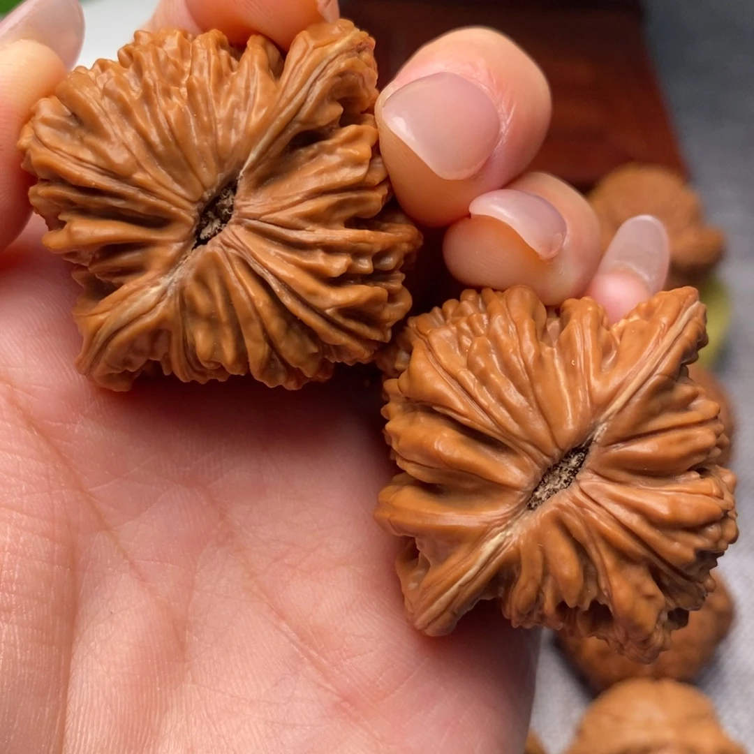 把件文玩核桃毕业精品四座楼42.8全品