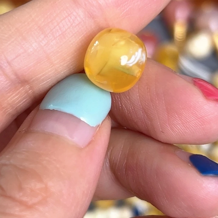 未镶嵌蜜蜡裸石11mm一个