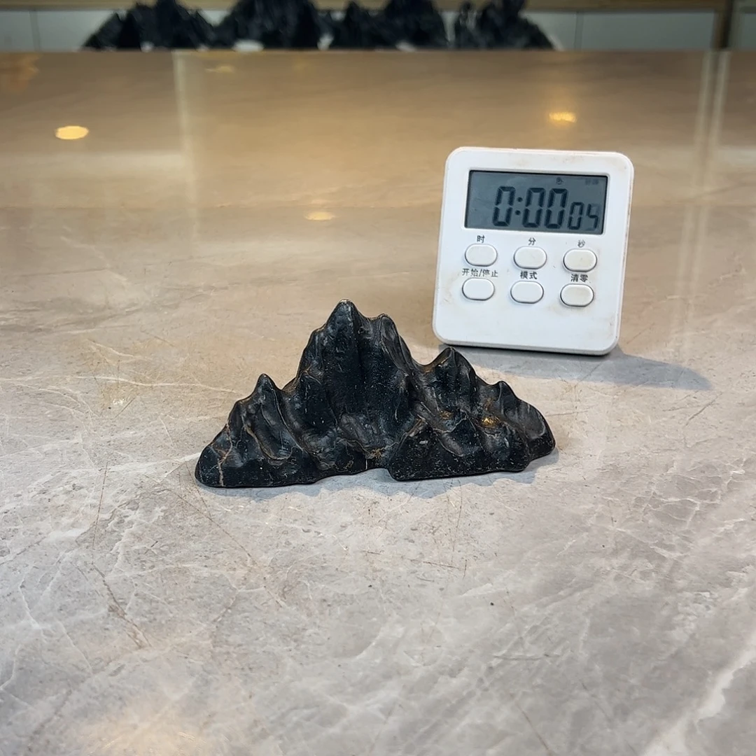 低***叔灵璧奇石博览会摆件