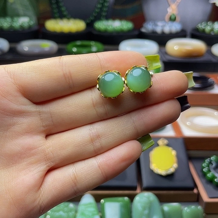 和田玉碧玉耳钉18K金镶嵌