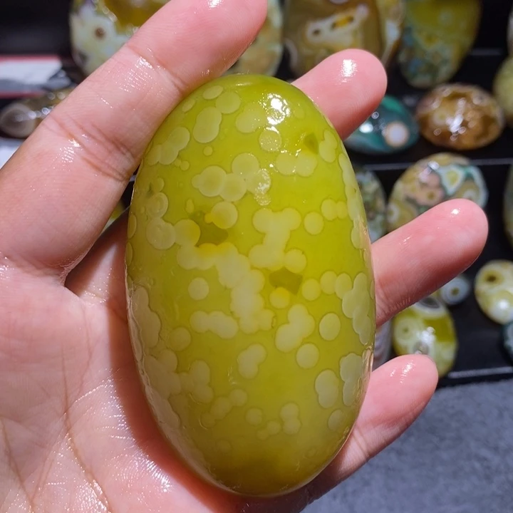 未镶嵌玛瑙/玉髓珠宝奇石