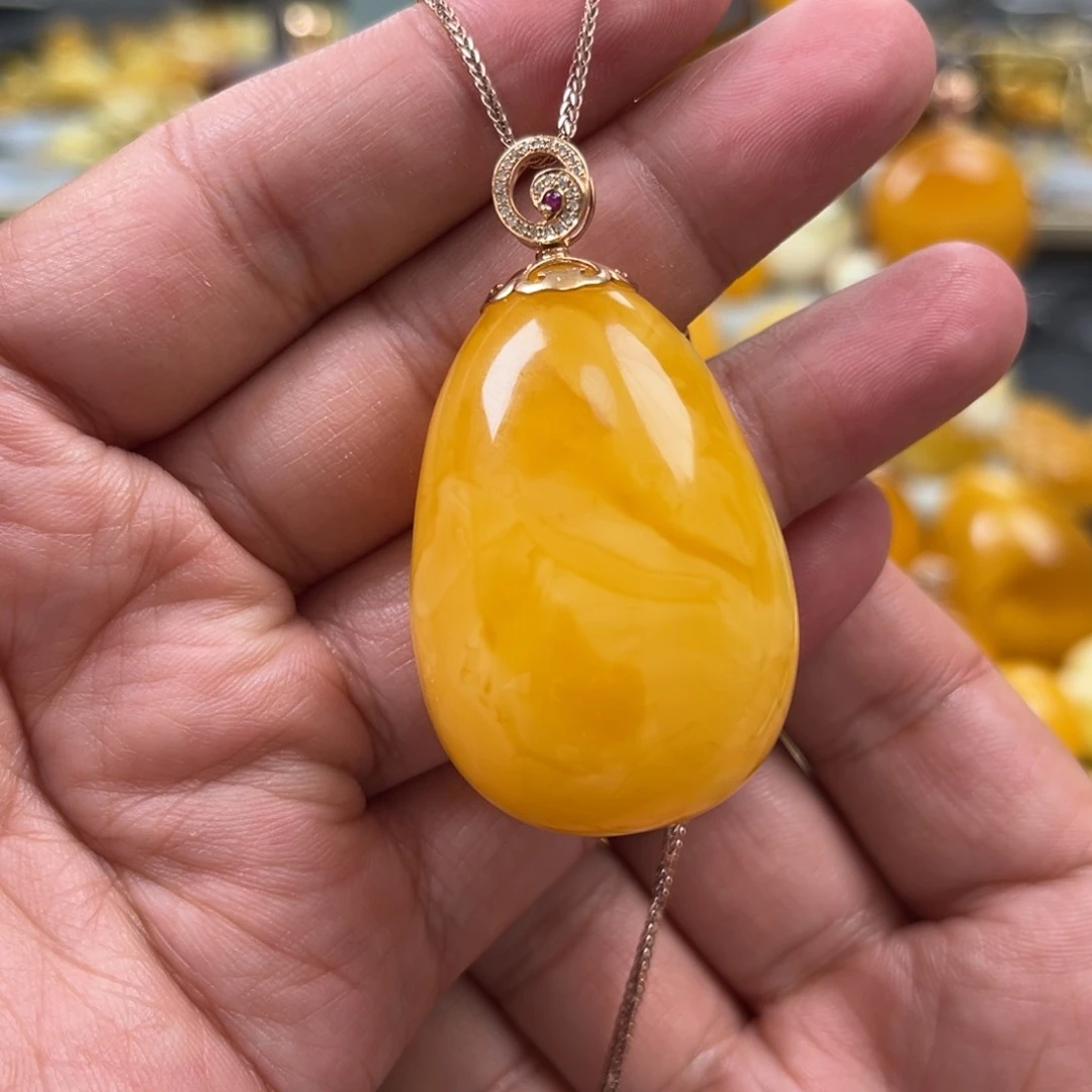 未镶嵌蜜蜡珠宝奇石花*鼠