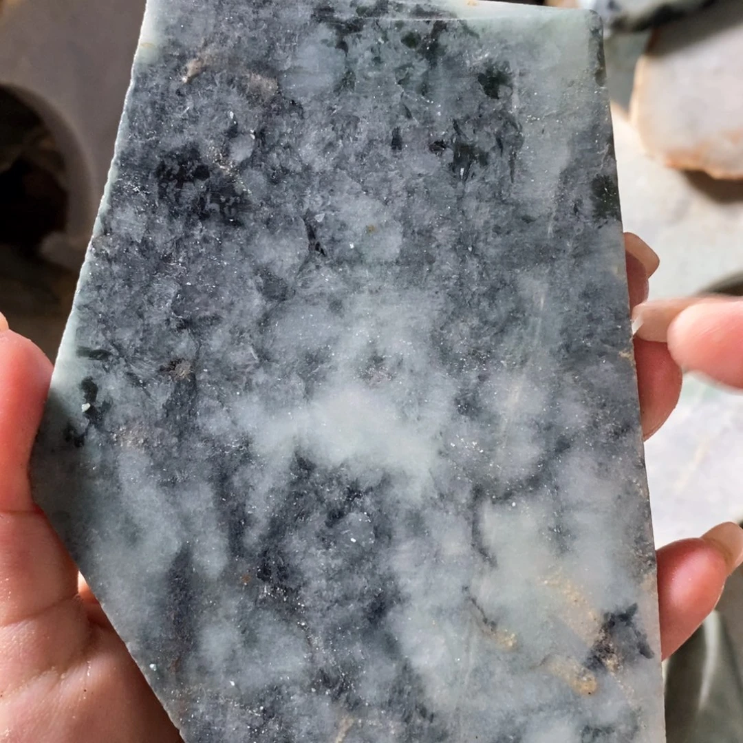 颈饰未镶嵌翡翠天然翡翠