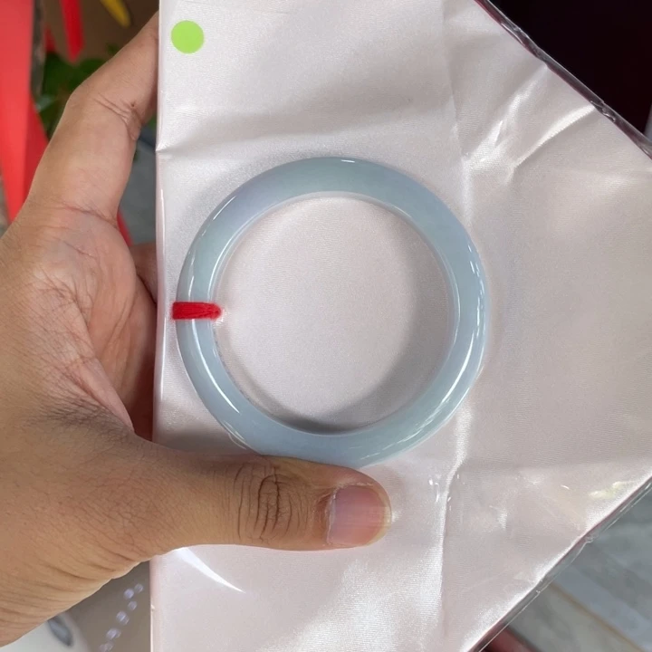 翡翠未镶嵌手镯手镯