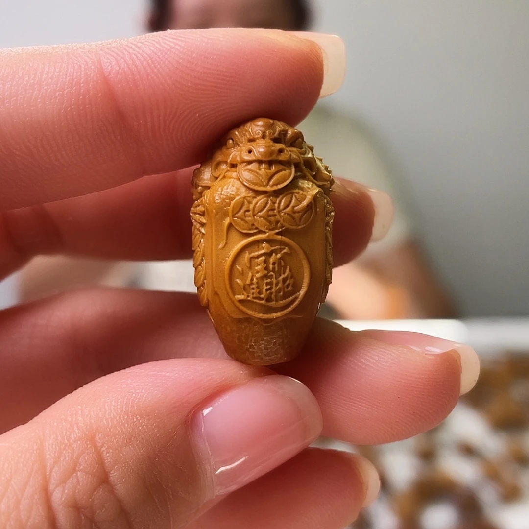 橄榄核吊坠橄榄核