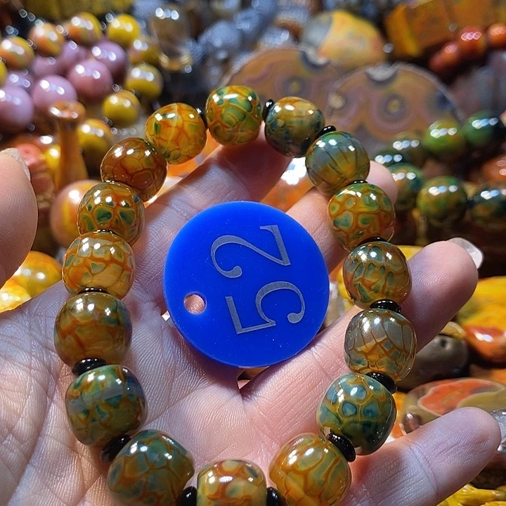 雪***鹤玛瑙/玉髓未镶嵌手链