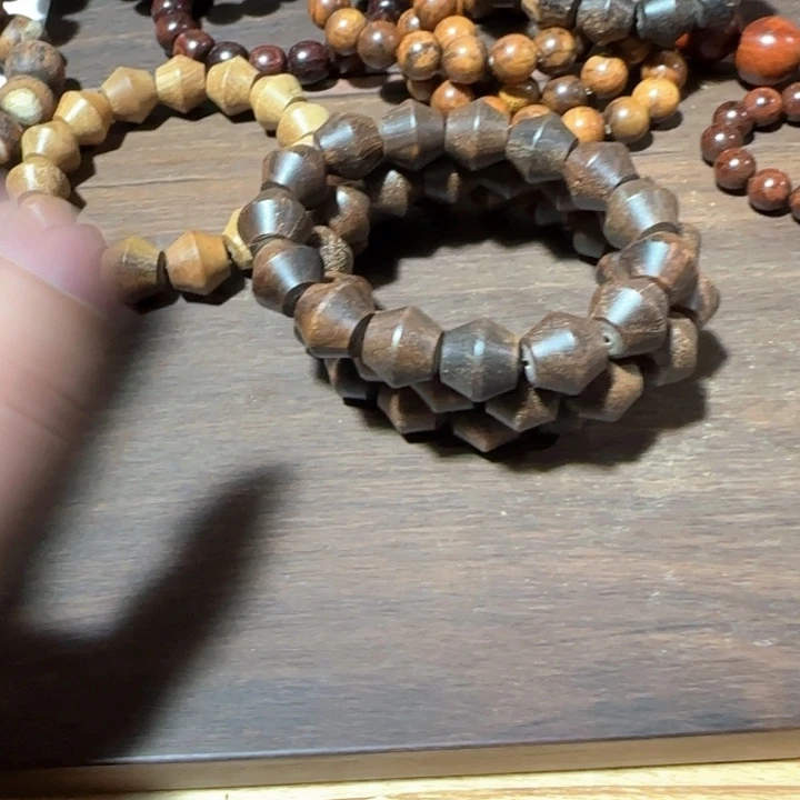 大果紫檀（缅甸花梨）巴贡钻黑