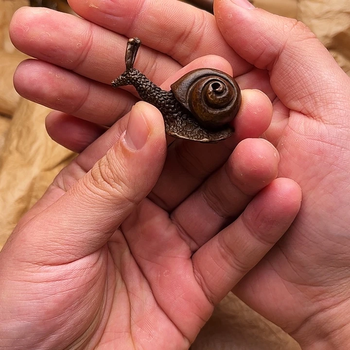 精美铜器做工精湛