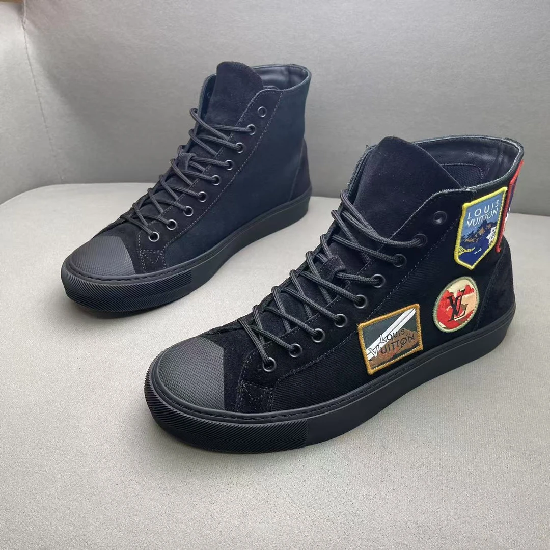 95新 LouisVuitton/路易威登 黑色帆布刺绣logo高帮板鞋 40.5码