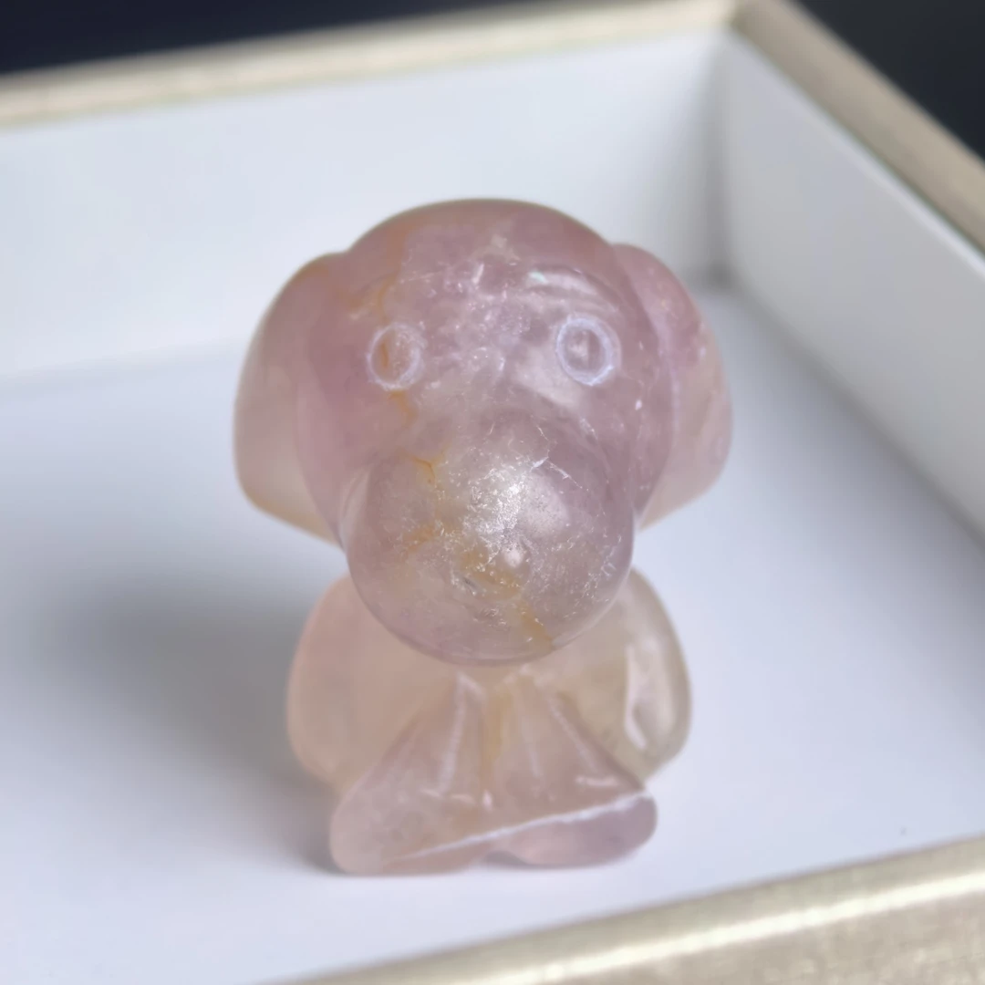 天然萤石雕刻件卡通狗雕刻摆件微瑕