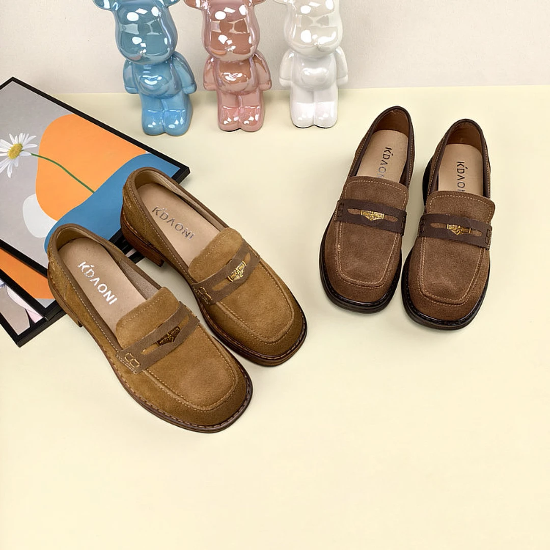 春季方跟时尚真皮乐福鞋女2025新款圆头防滑英伦深口复古百搭单鞋