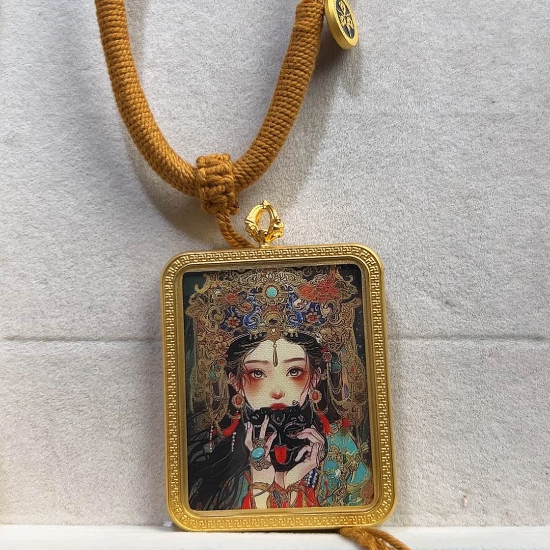 独***白吊坠单面定制扎吉拉姆