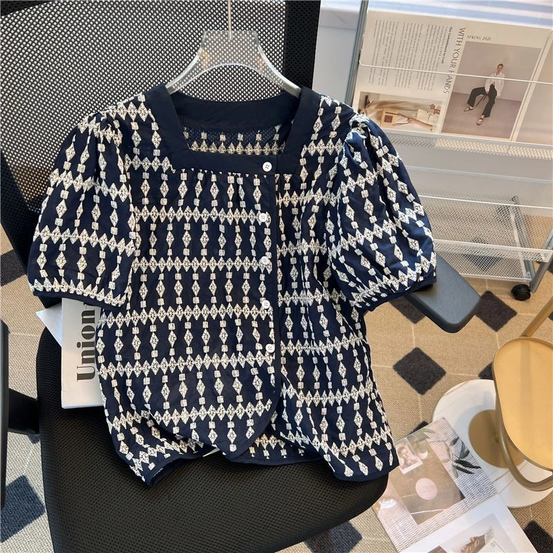 【云之彼端】法式刺绣花开叉泡泡袖短袖衬衫上衣女设计感小众夏季