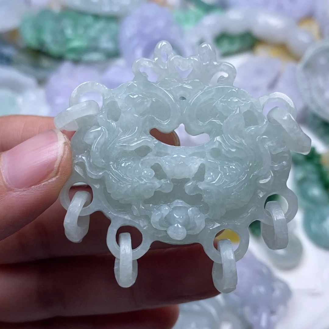 颈饰未镶嵌翡翠翡翠