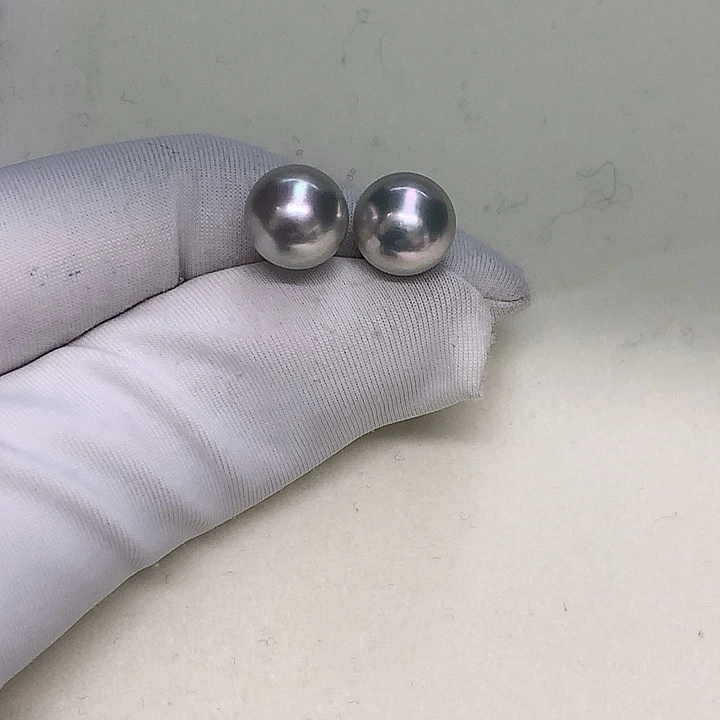 海水珍珠18K金镶嵌耳钉8.5-9