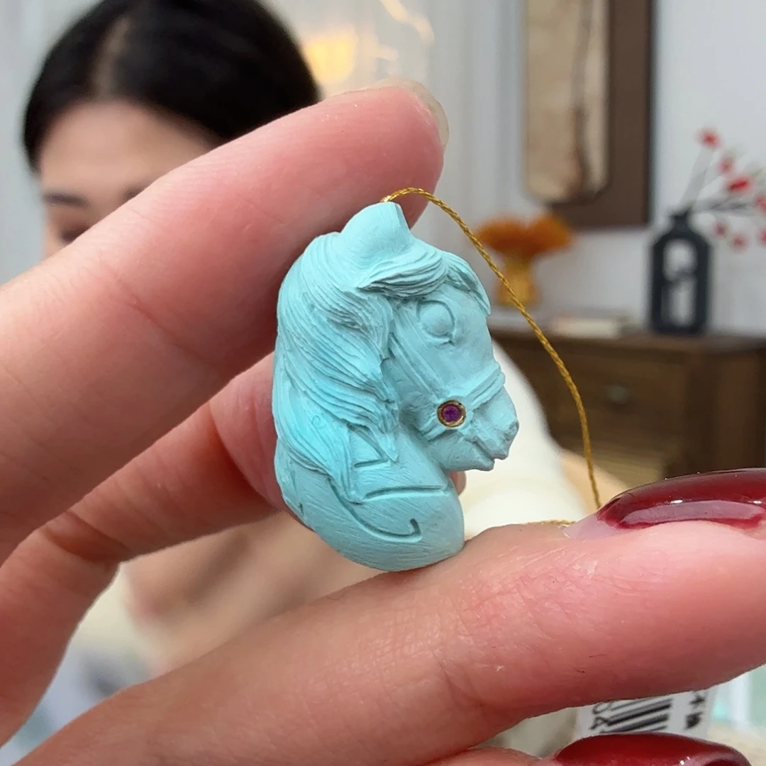 绿松石未镶嵌珠宝奇石