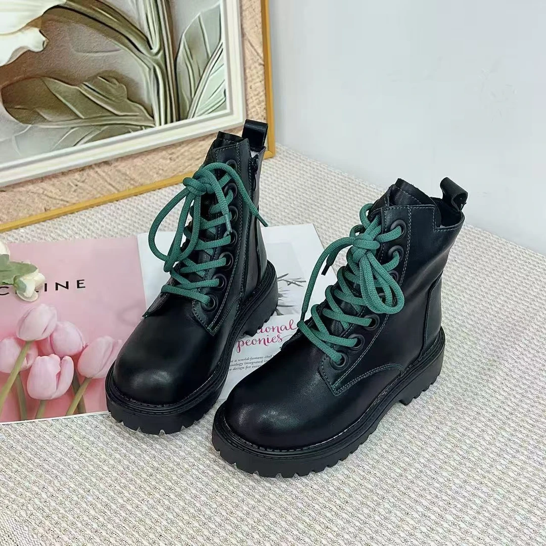 8009-1  新款时尚百搭英伦风圆头马丁靴加绒