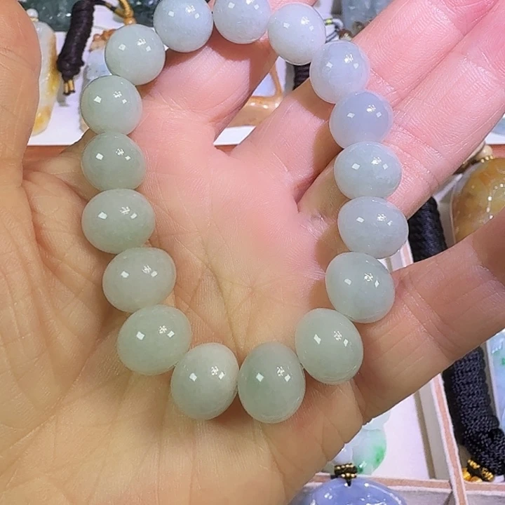 颈饰未镶嵌翡翠A货