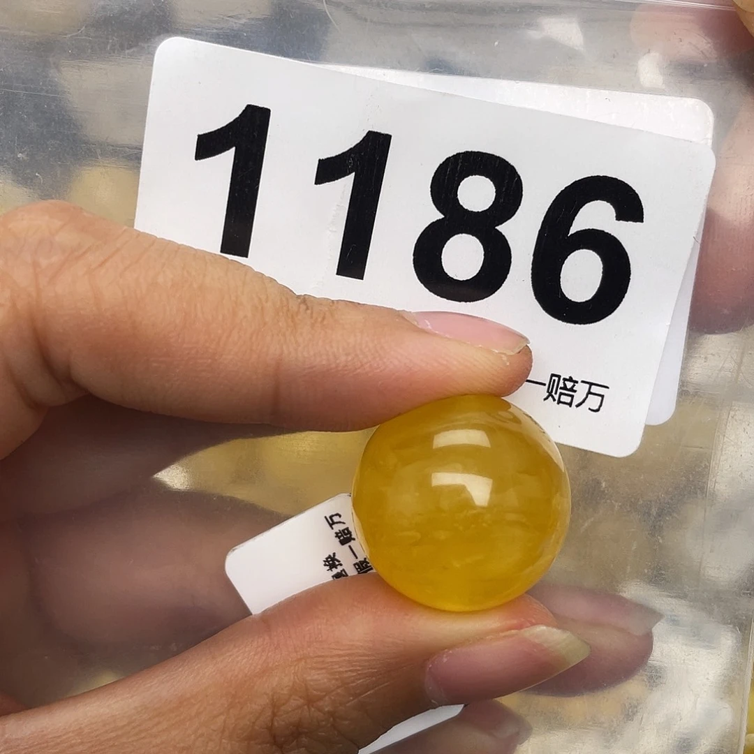 蜜蜡未镶嵌珠宝奇石粉19.3