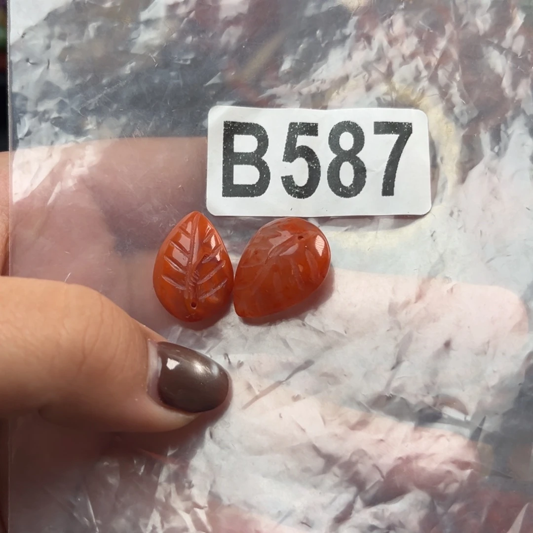 南红玛瑙未镶嵌珠宝奇石