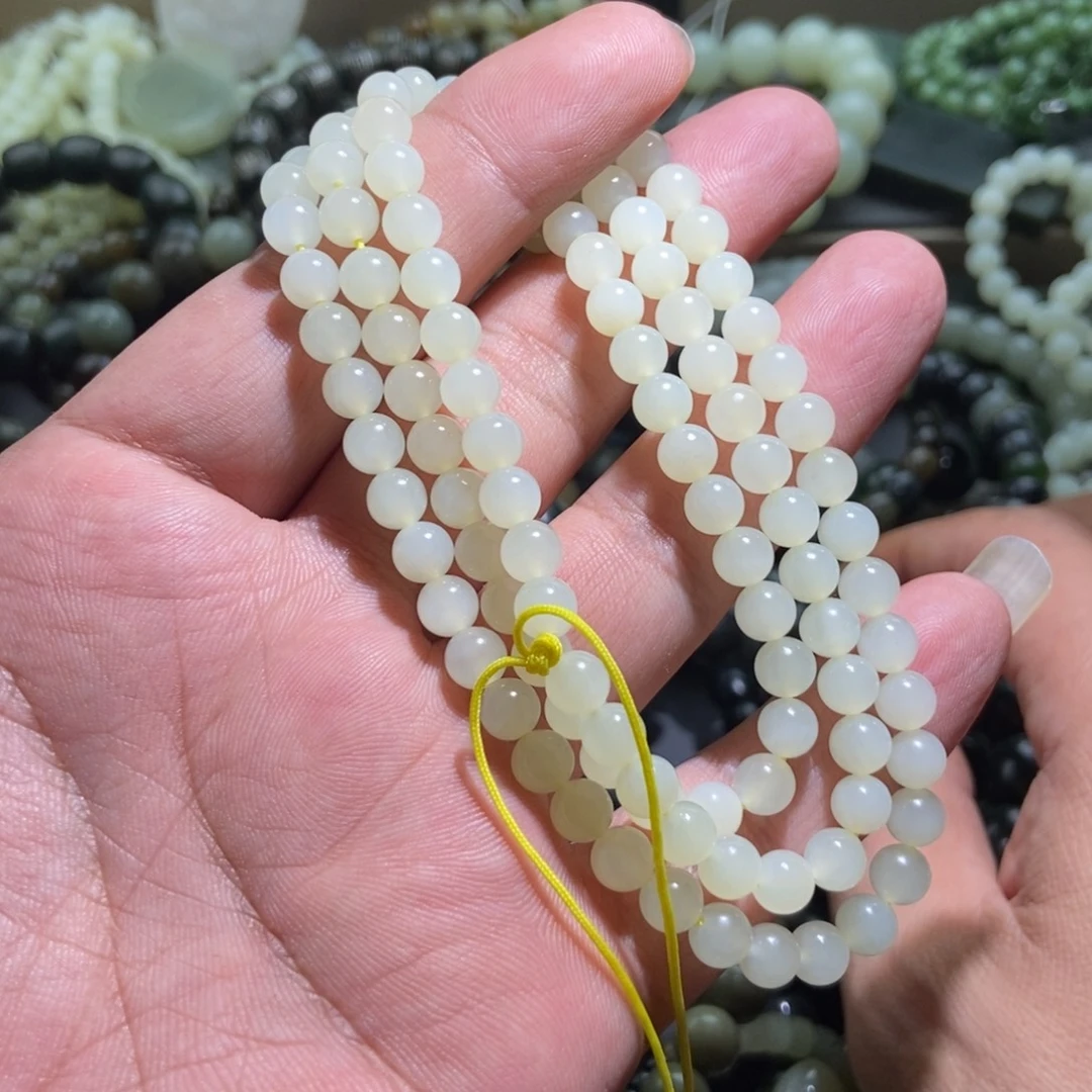 和田玉（糖玉）未镶嵌项链