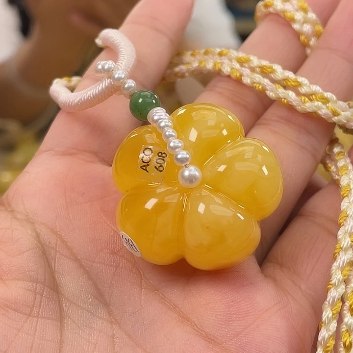 琥珀未镶嵌珠宝奇石琥珀h13