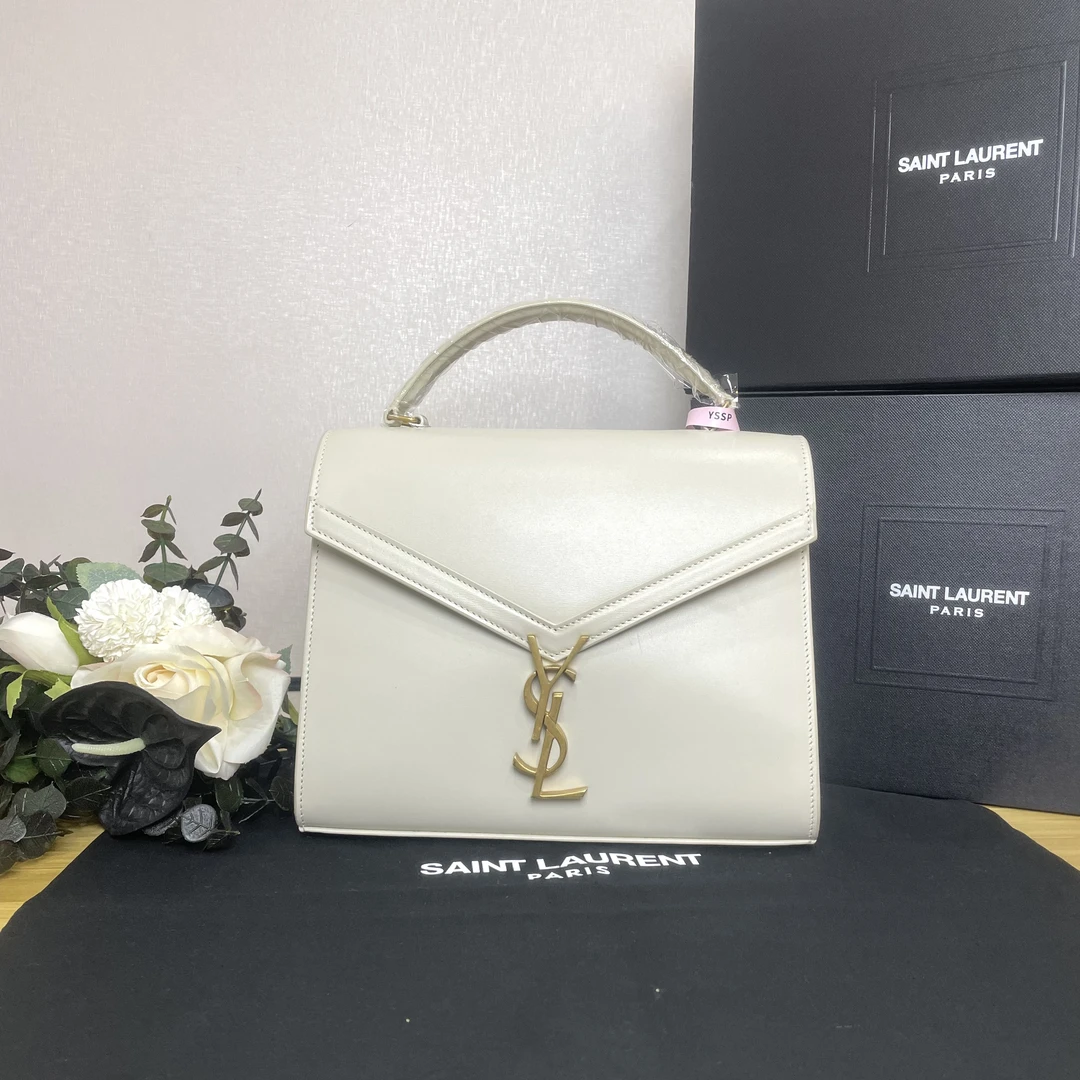 未使用 YSL/圣罗兰 壹所/YSL cassandra 光面 肩带款 中号 白金