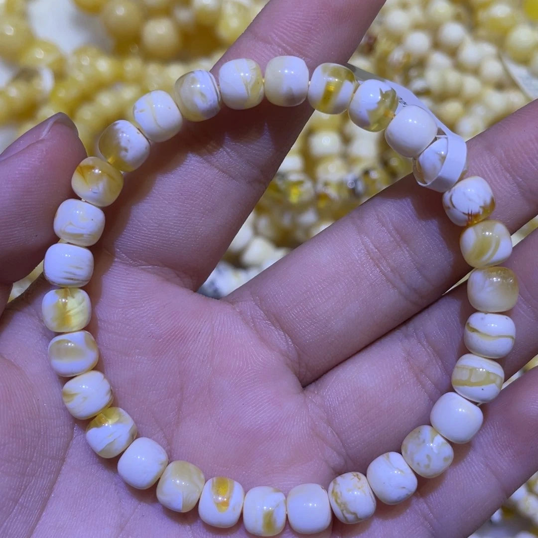 蜜蜡未镶嵌珠宝奇石7m