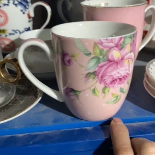 瓷片微瑕陶瓷处理介意请慎拍300毫升瑕疵比较明显