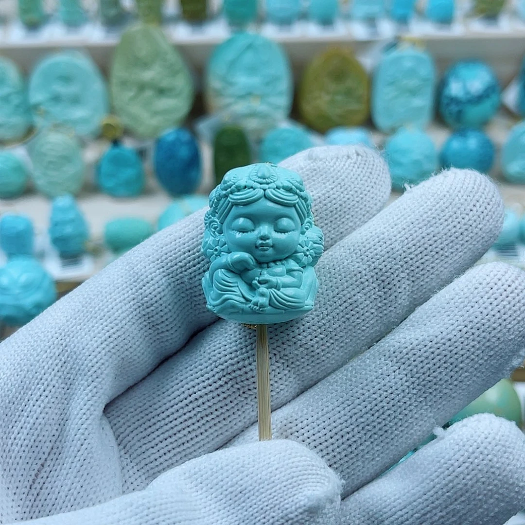 绿松石未镶嵌珠宝奇石