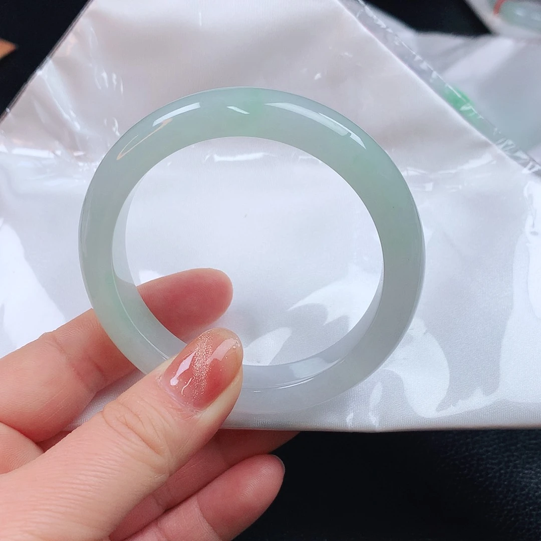 翡翠手镯未镶嵌006xccvvb