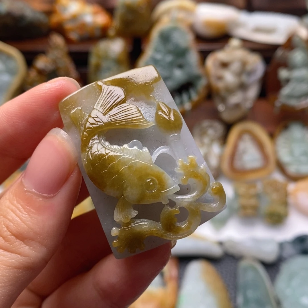 定制翡翠未镶嵌翡翠