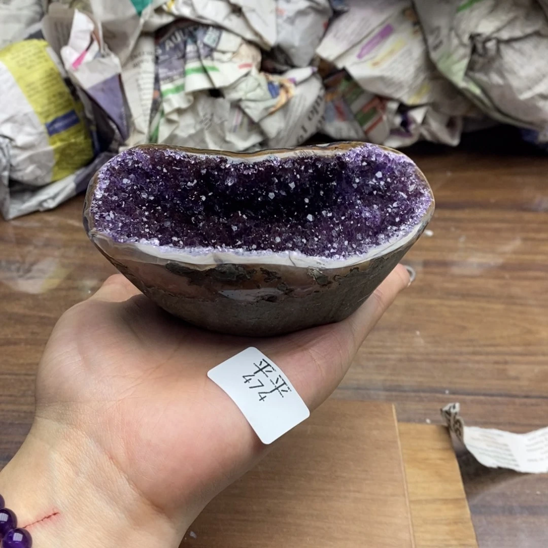 乌拉圭未镶嵌紫晶
